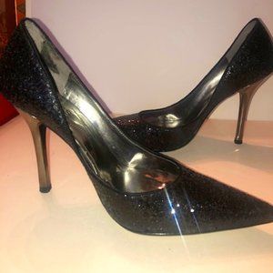 Guess| Carrielee Black Sequin Textured Pumps | 8 1/2